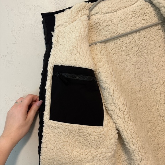 Quilted Jacket - Picture 3 of 3